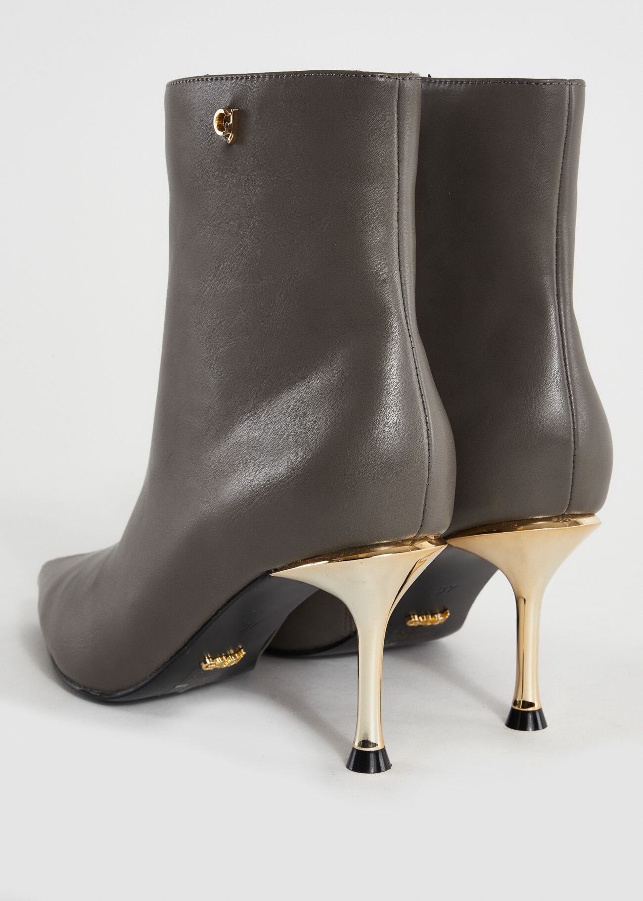 Fauxleather ankle boots