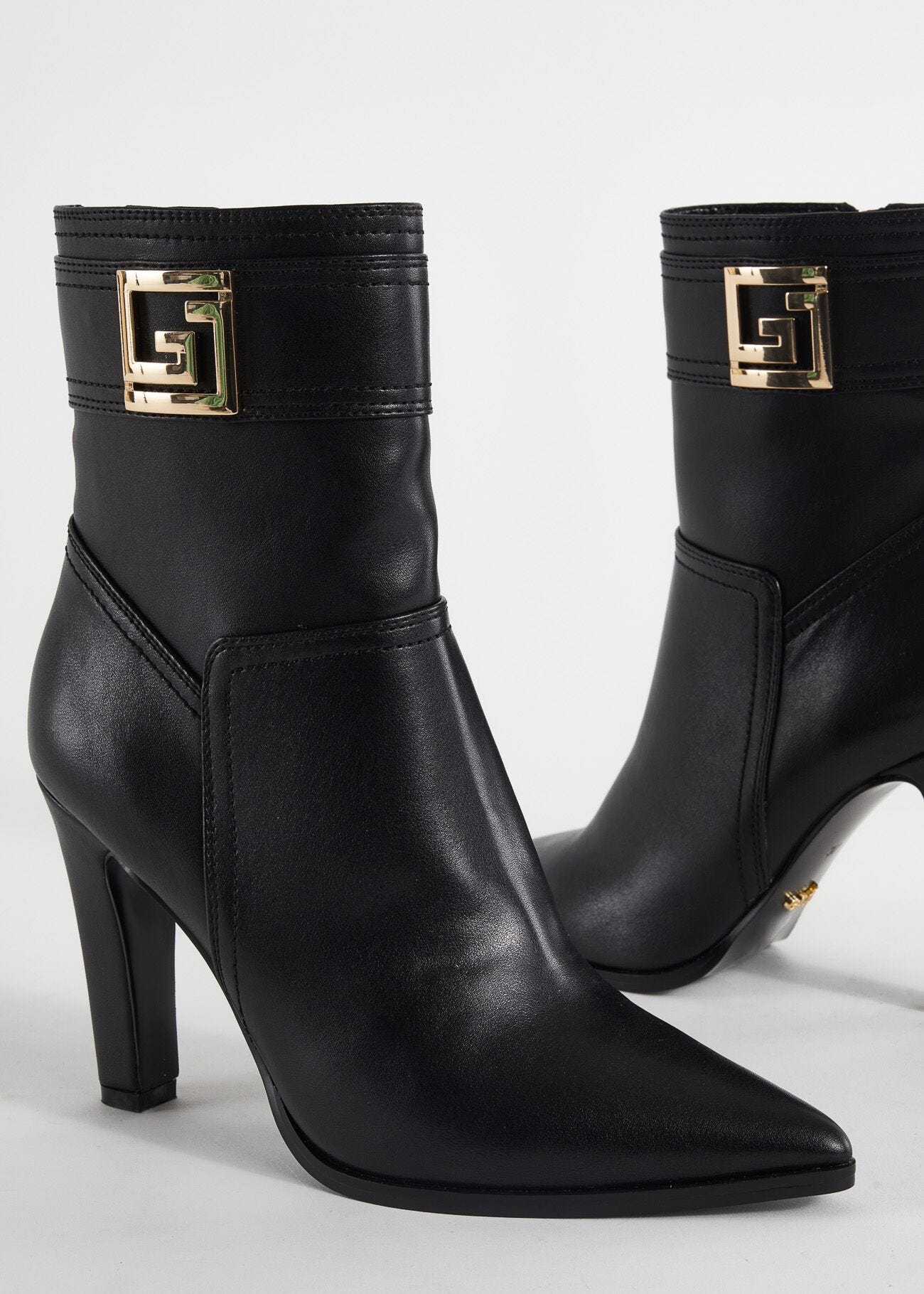 Fauxleather ankle boots with logo