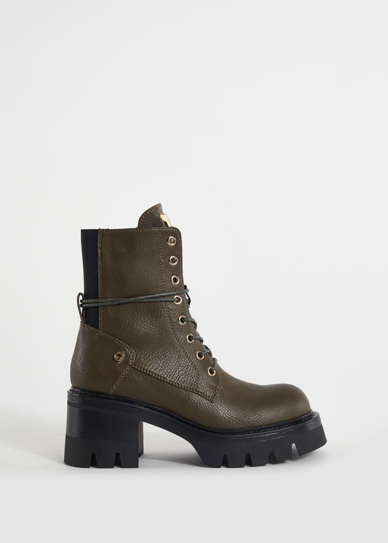 Tumbled, fauxleather ankle boots
