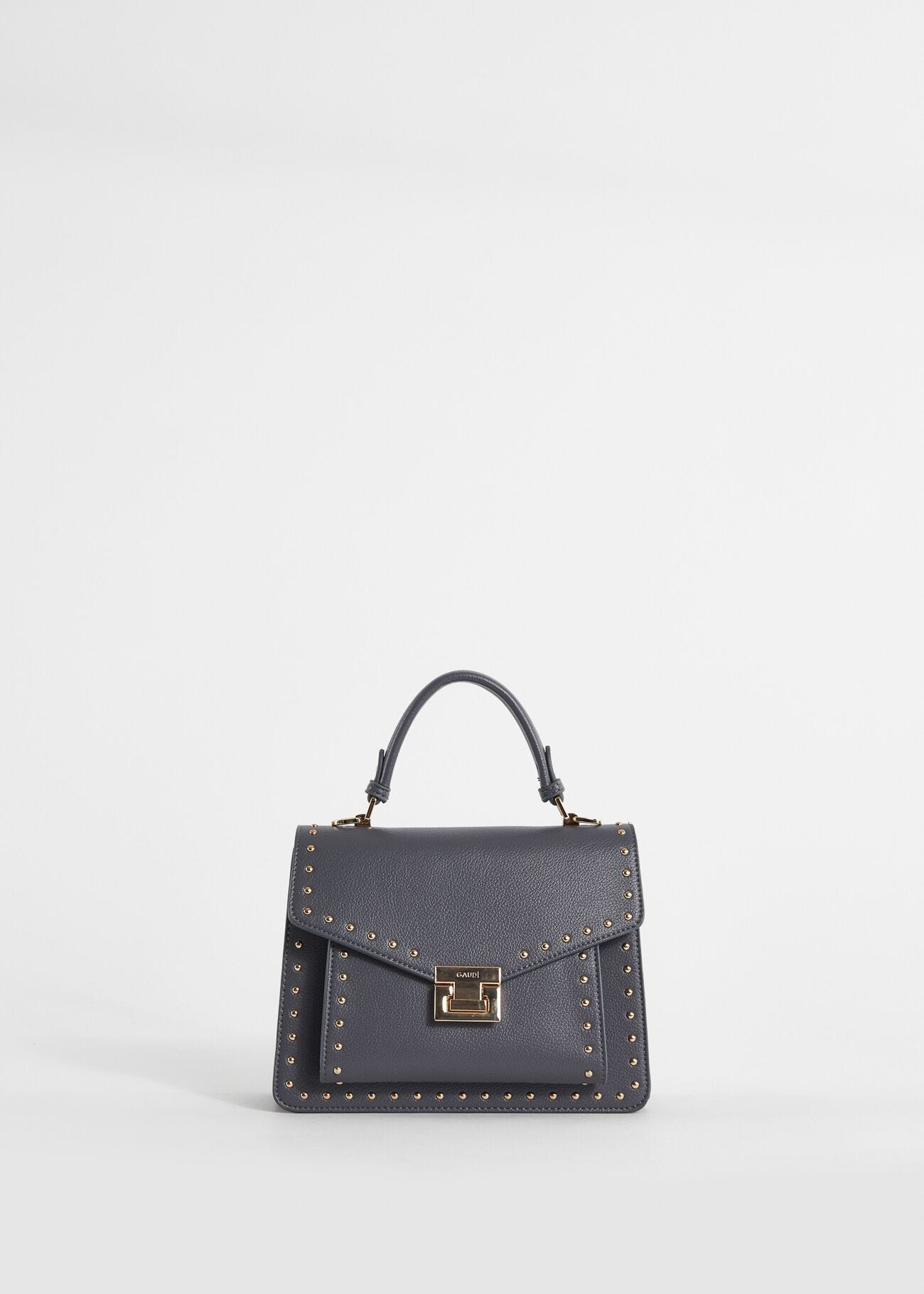 Sac à main gris avec clous
