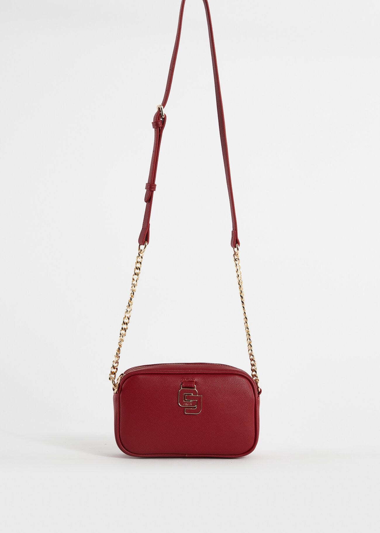 Bolso cruzado rojo con colgante