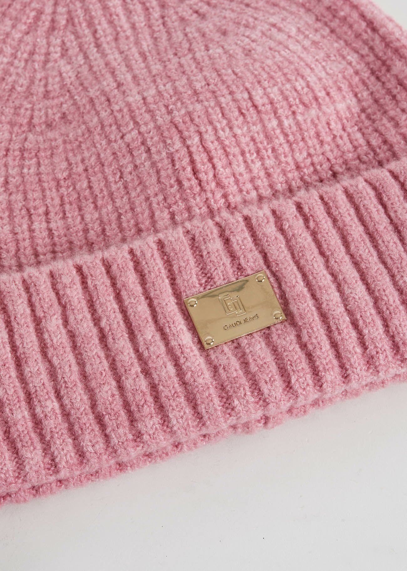 Berretto beanie rosa in maglia