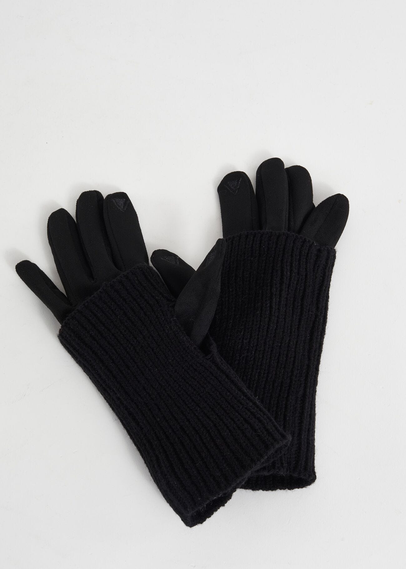 Guantes negros con mangas
