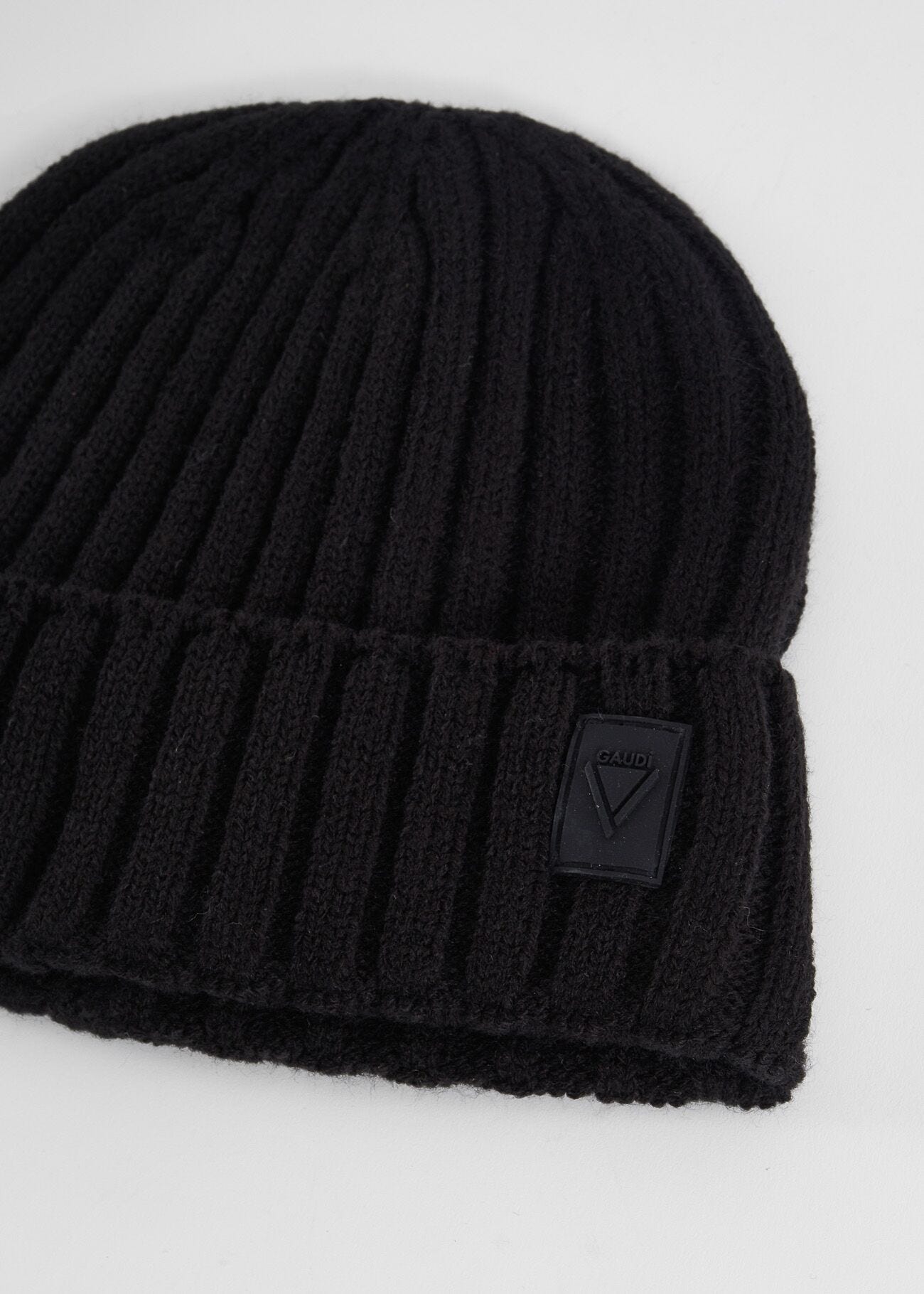 Gorro beanie negro acanalado