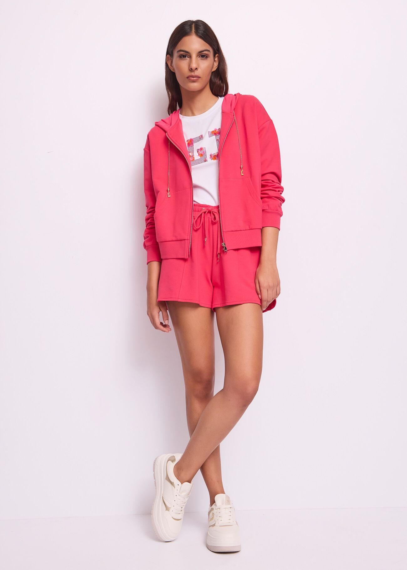 Shorts rosso da donna con coulisse