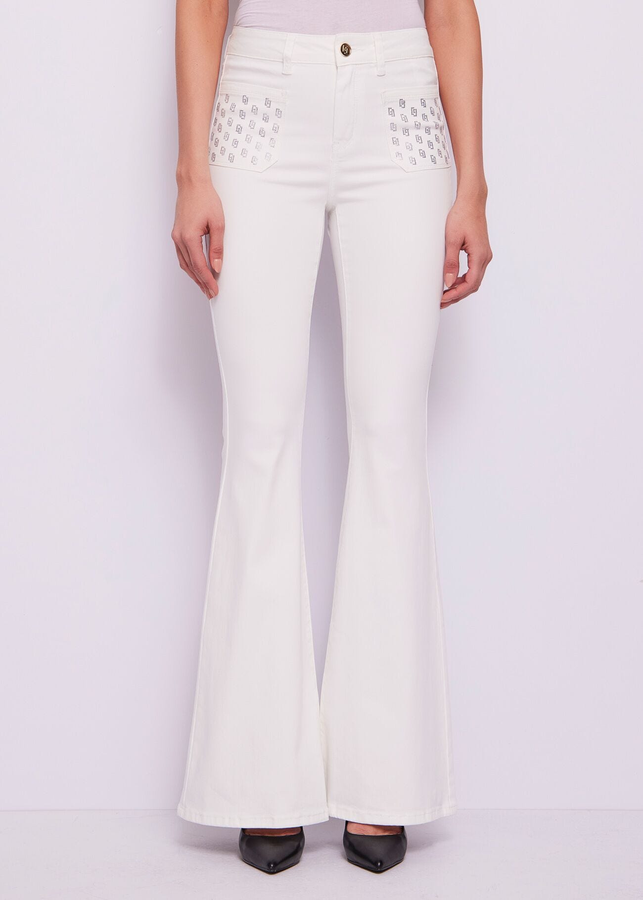 Pantaloni da donna flare con tasche
