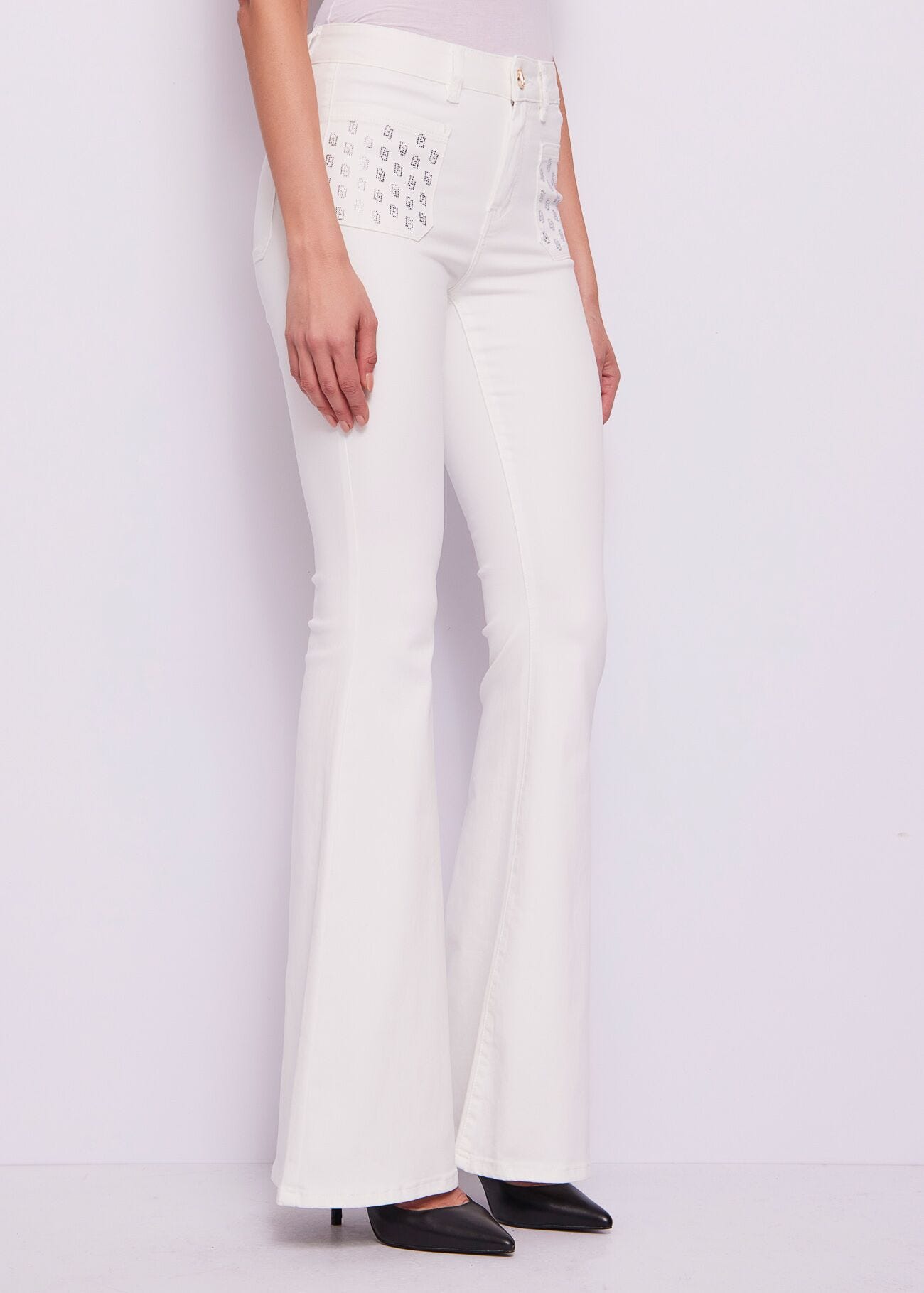 Pantaloni da donna flare con tasche