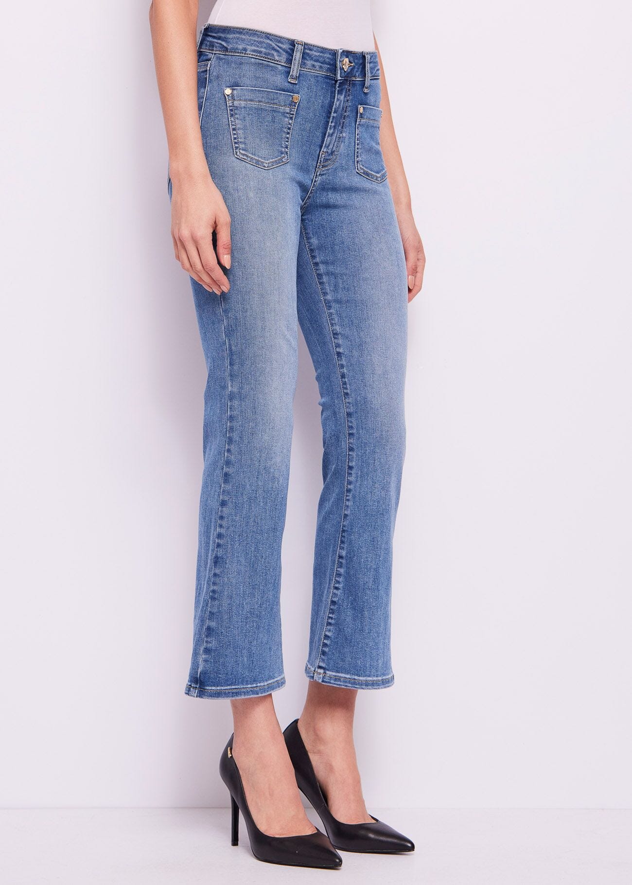 Women's cropped flared cotton jeans