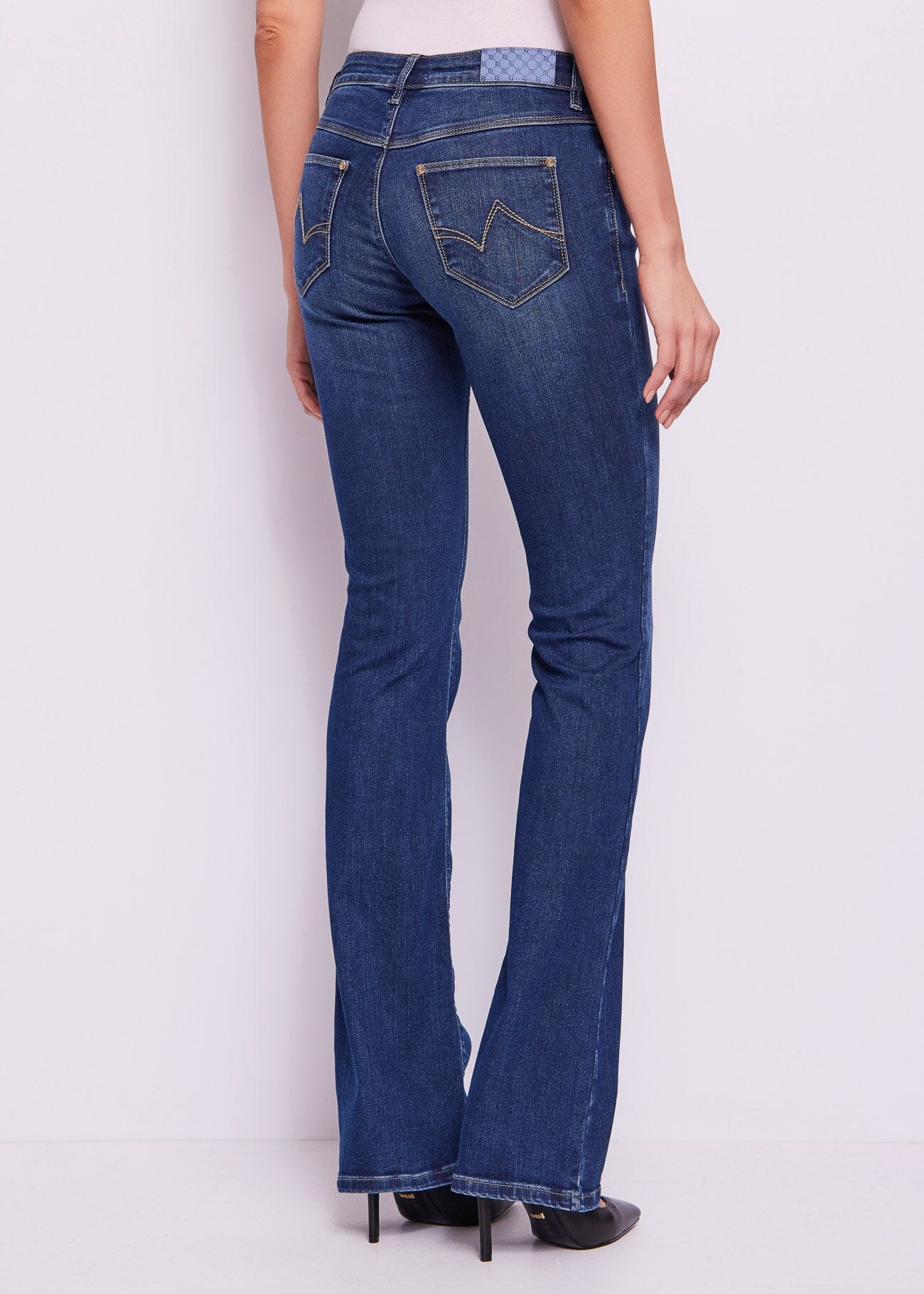 Women's bootcut jeans
