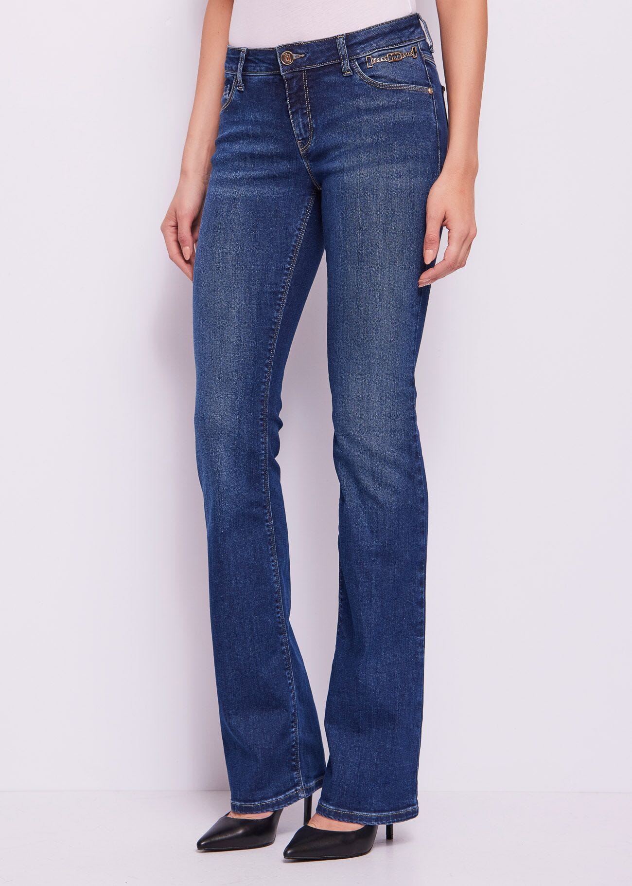 Women's bootcut jeans