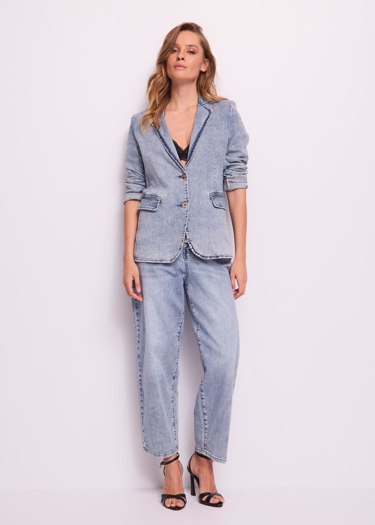 Blazer donna con bottoni logati