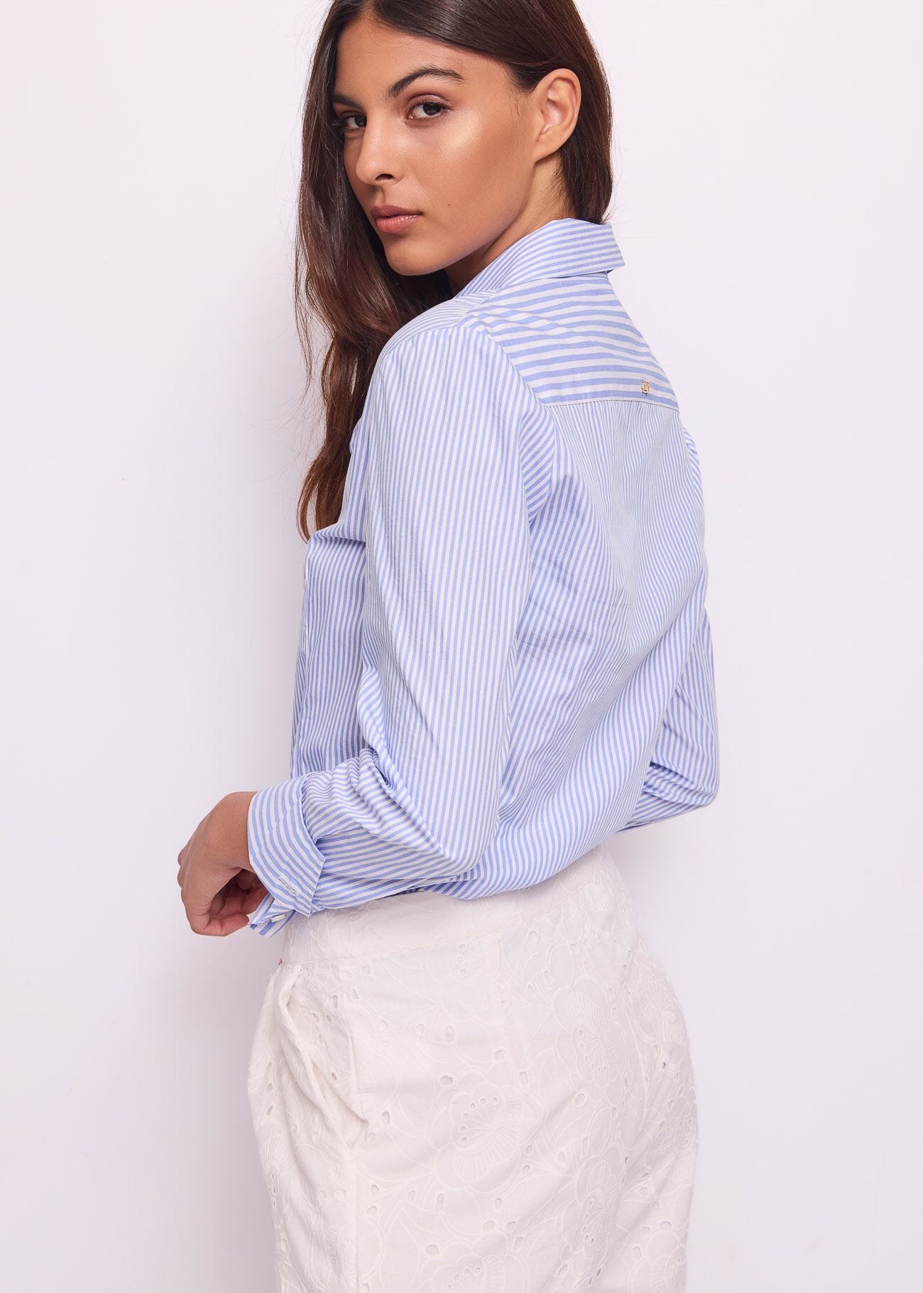 Camicia donna con maniche lunghe