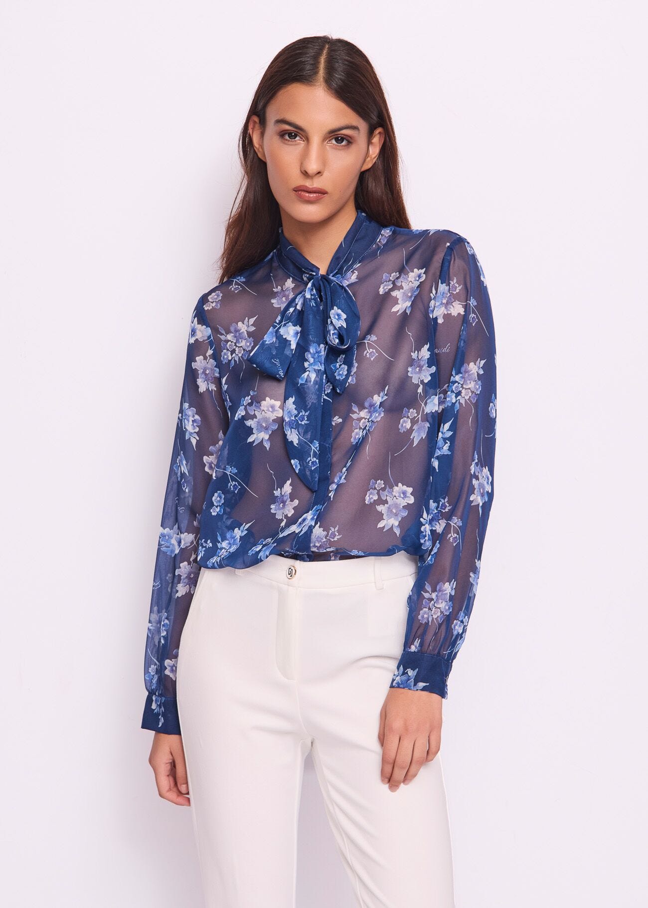 Camicia donna a maniche lunghe