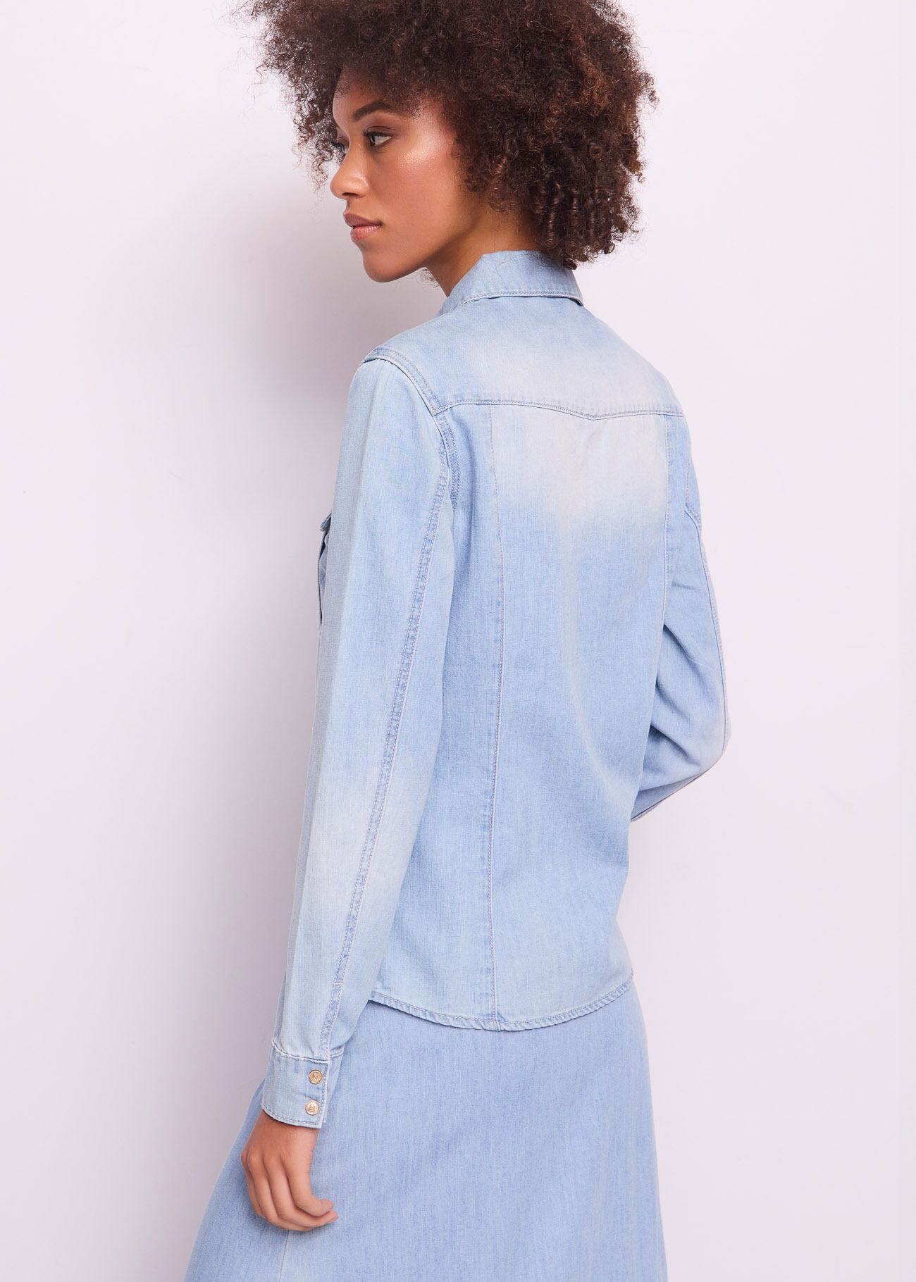 Chemise en chambray de coton pour femme