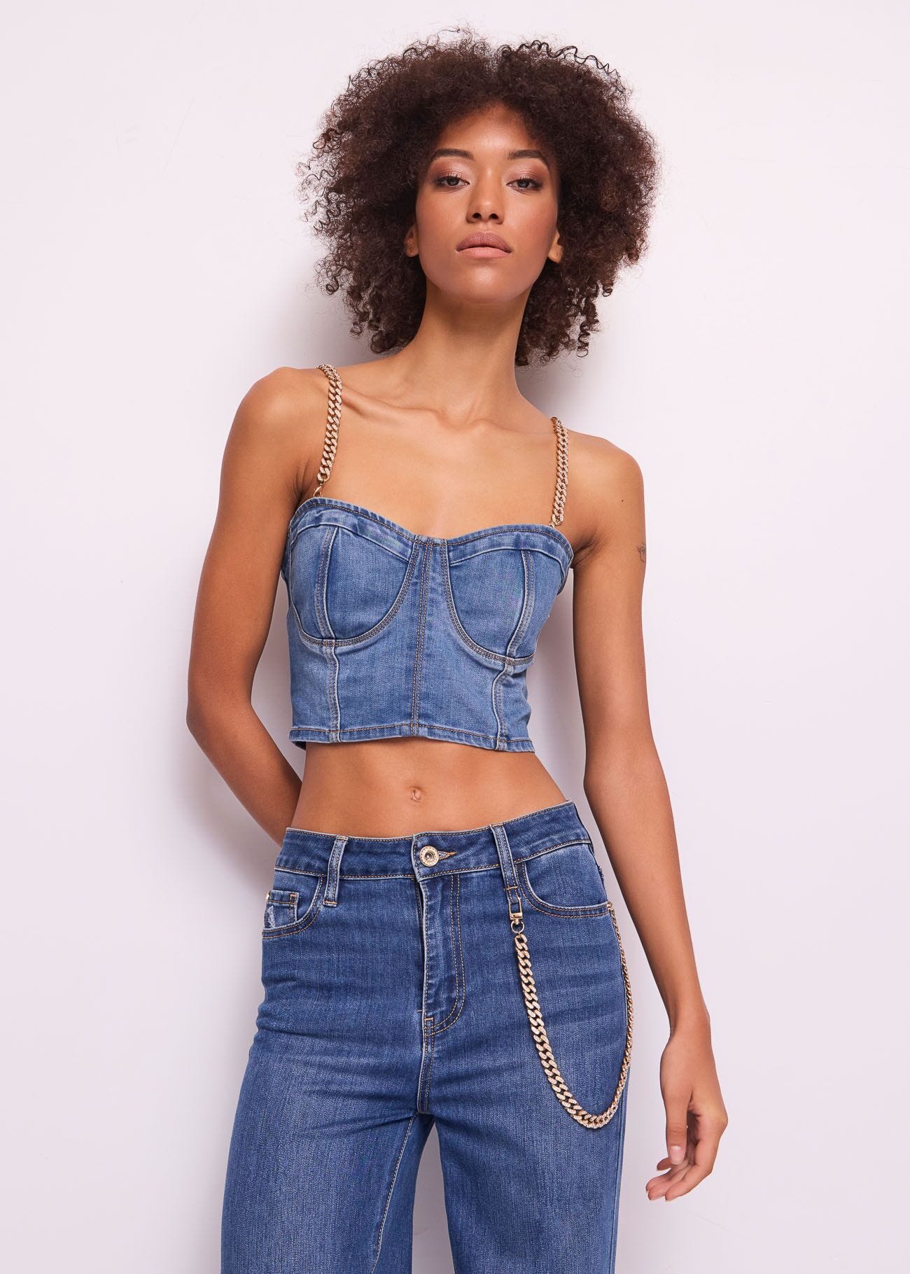 Top donna in denim con spalline