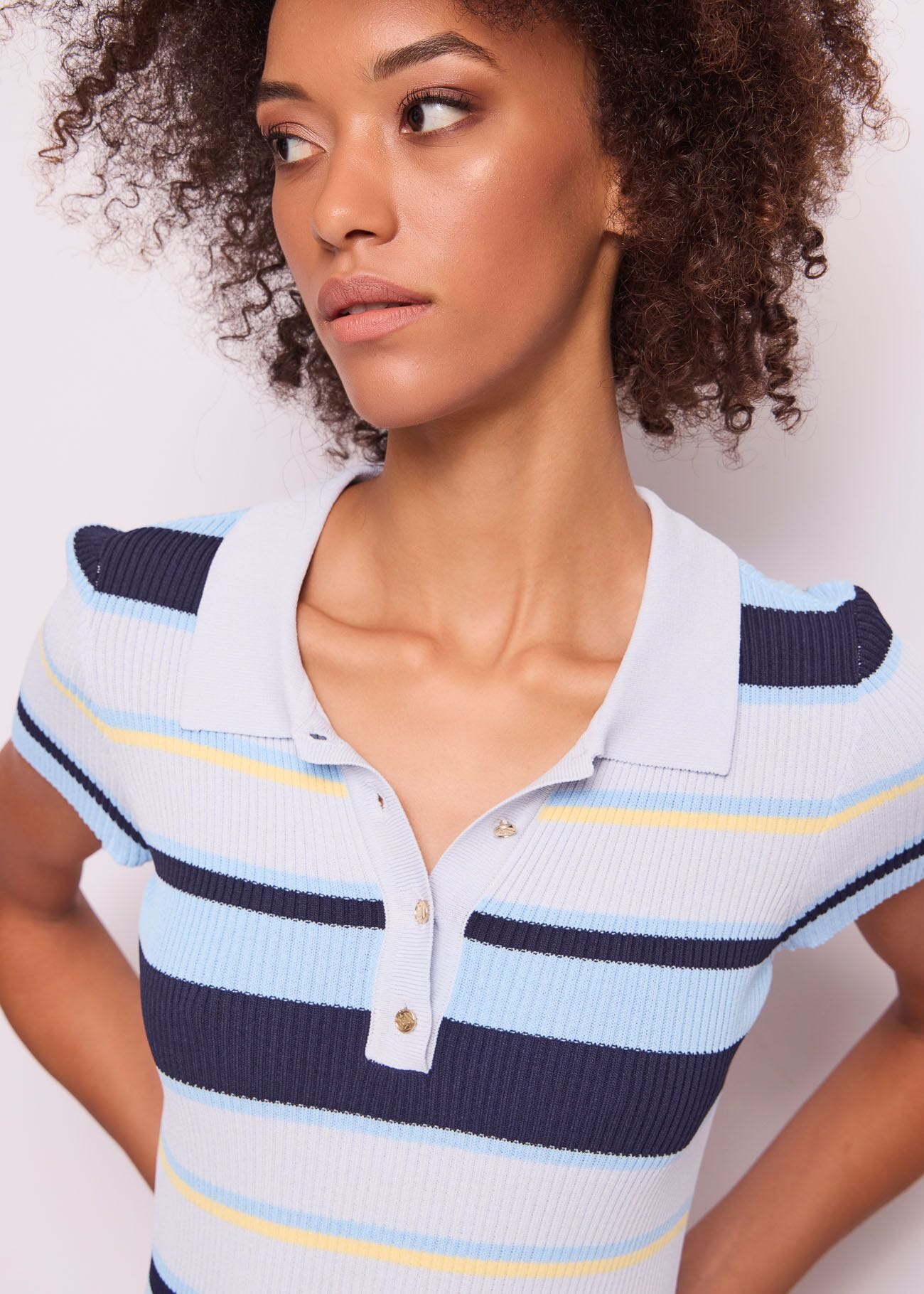 Polo donna con bottoni logati