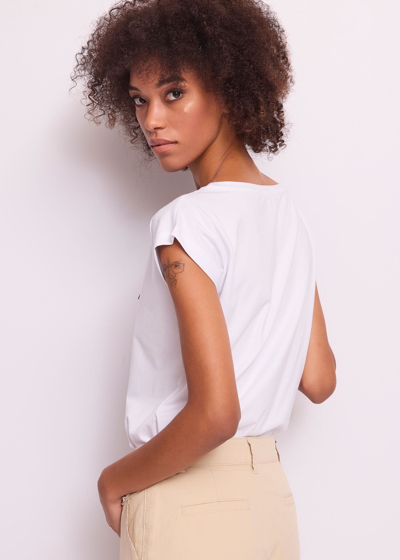 T-shirt blanc en coton pour femme
