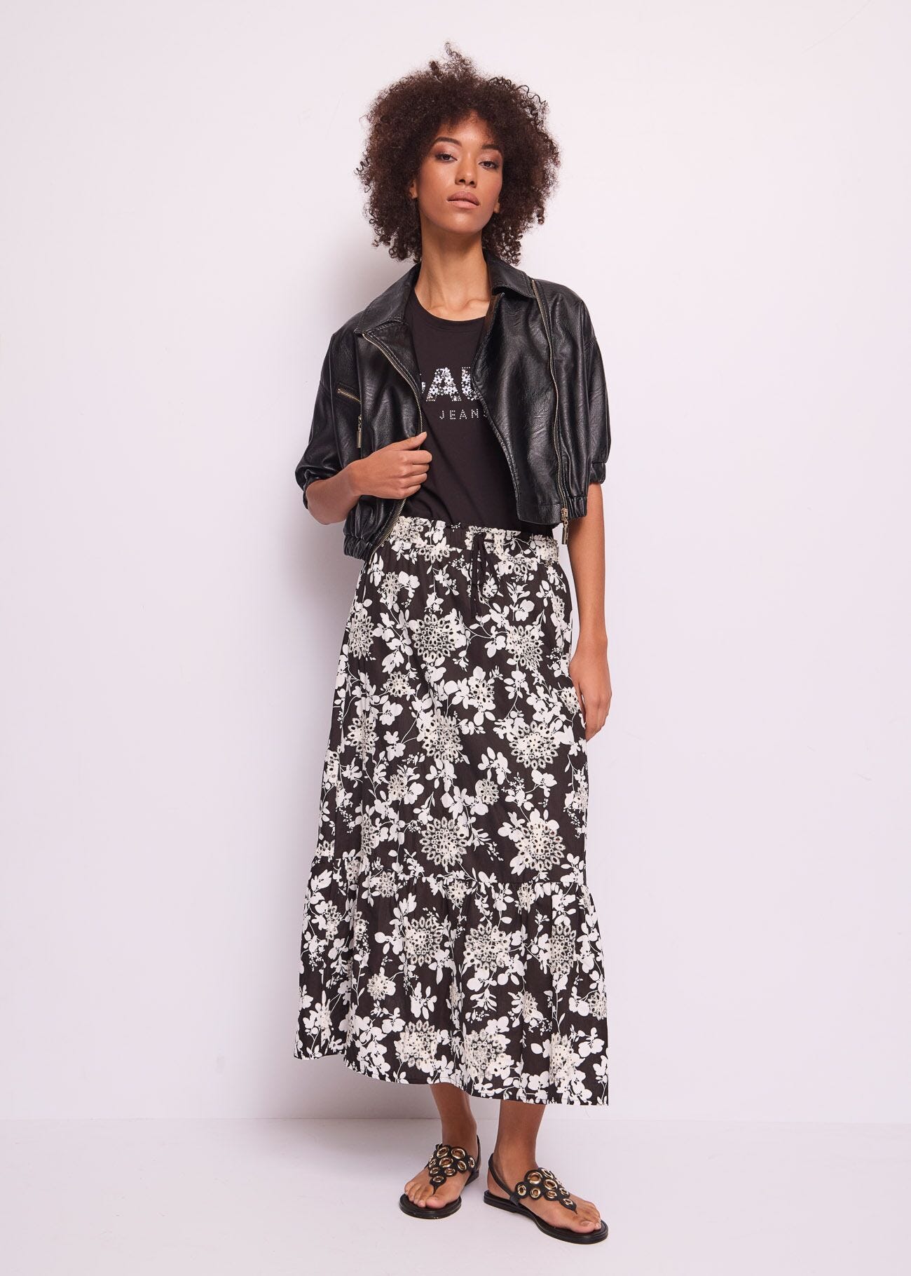 T-shirt noir en coton pour femme