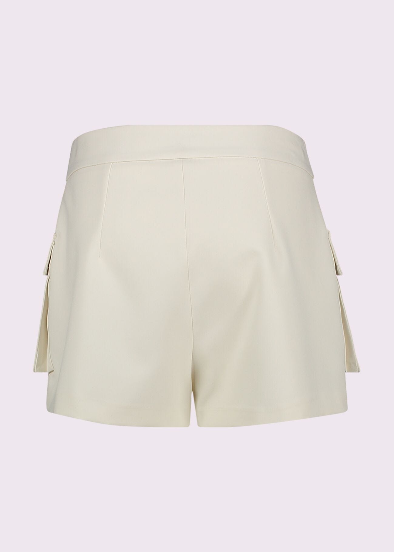 Shorts da donna bianchi con tasche