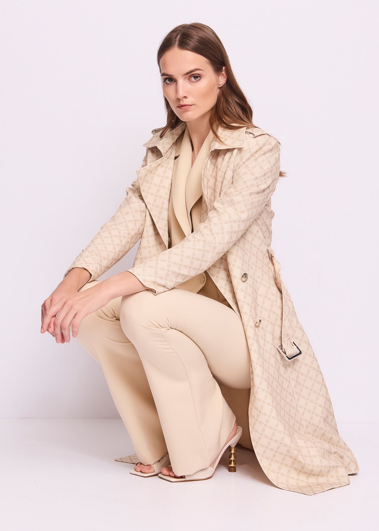 Trench da donna con cintura