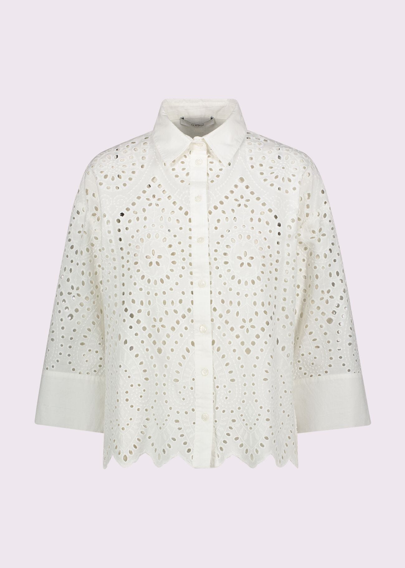 Camicia da donna bianca con maniche a 3/4