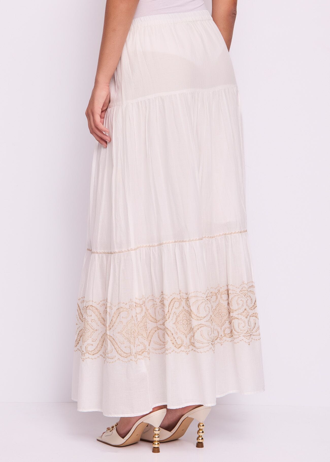 White cotton skirt with embroidery