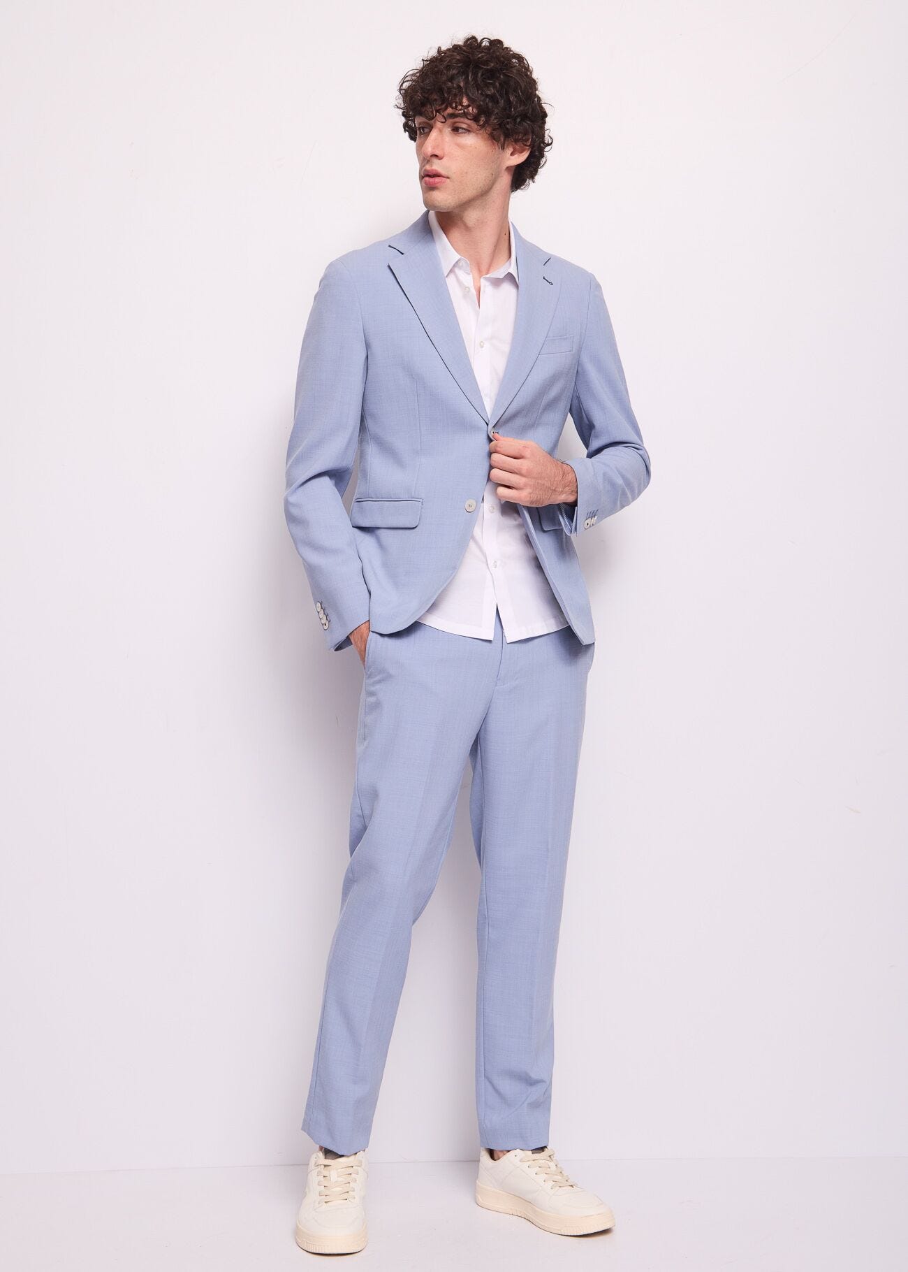 Completo da uomo azzurro