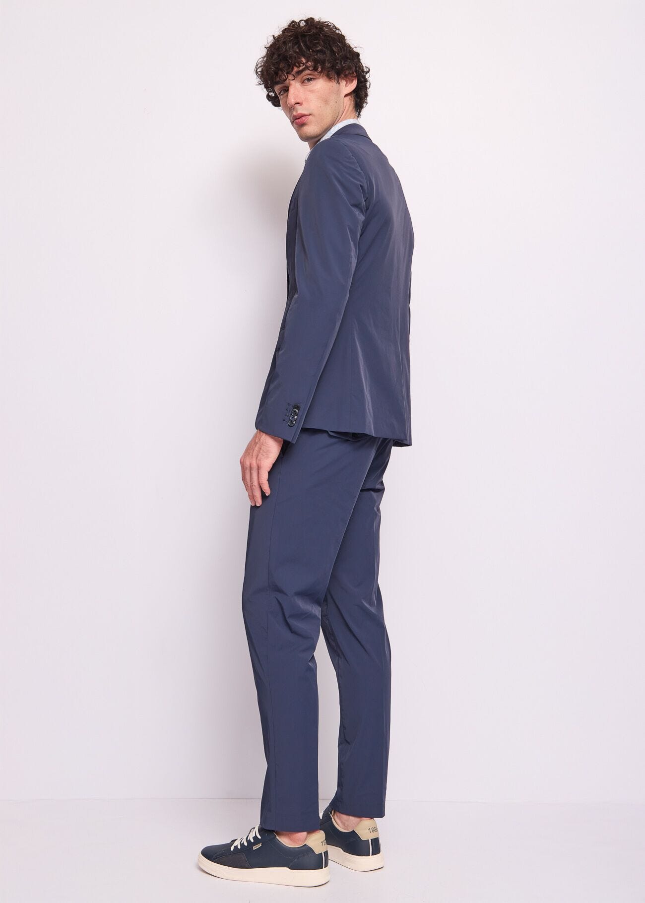 Completo da uomo blu in nylon