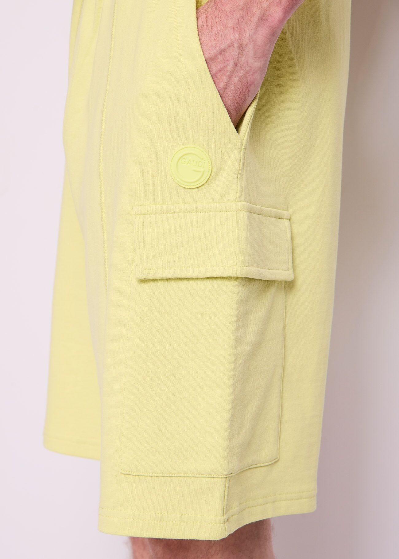Bermuda giallo in felpa di cotone
