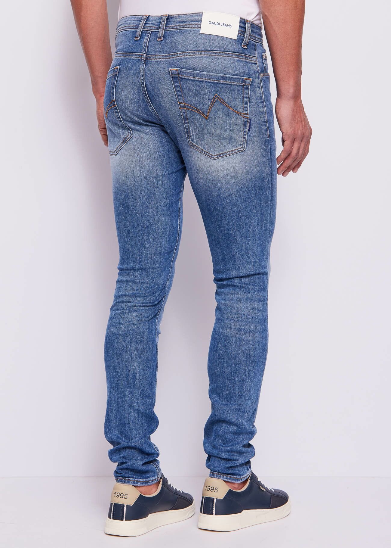 Vaqueros pitillo de algodón desgastado para hombre