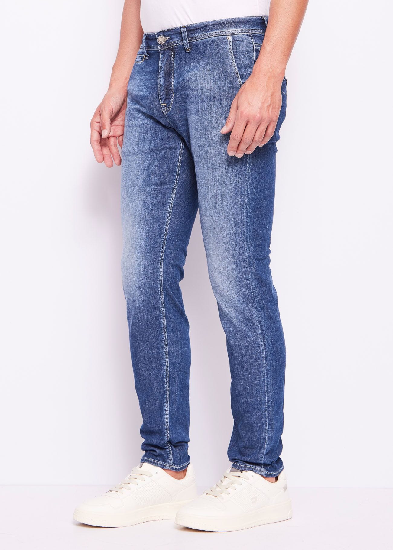 Vaqueros ajustados chinos de algodón para hombre