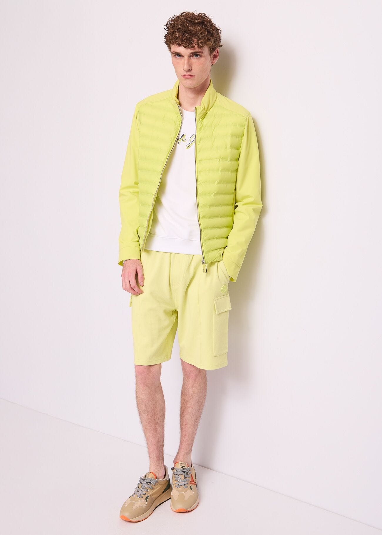 Giacca gialla da uomo in nylon