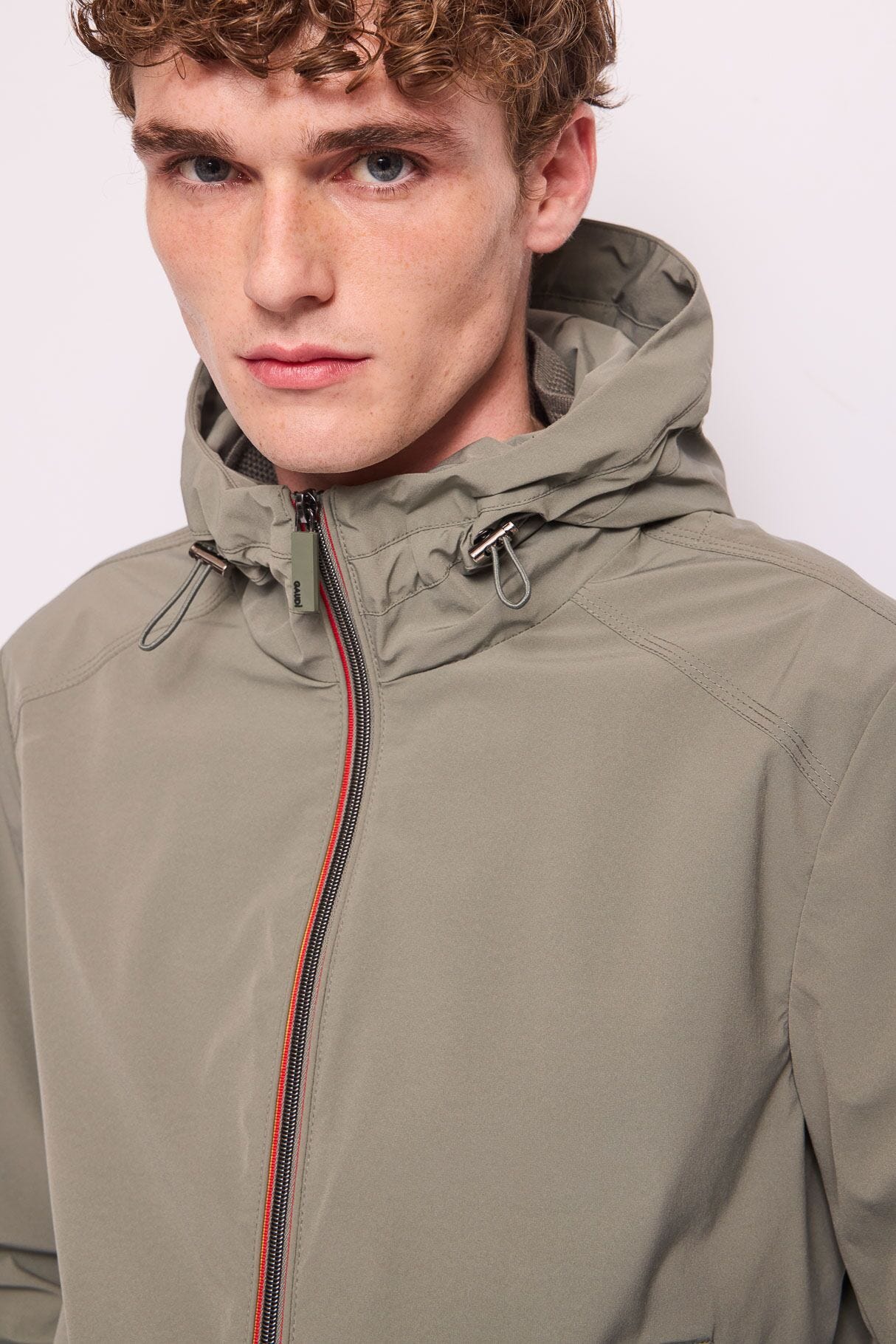 Men's nylon jacket