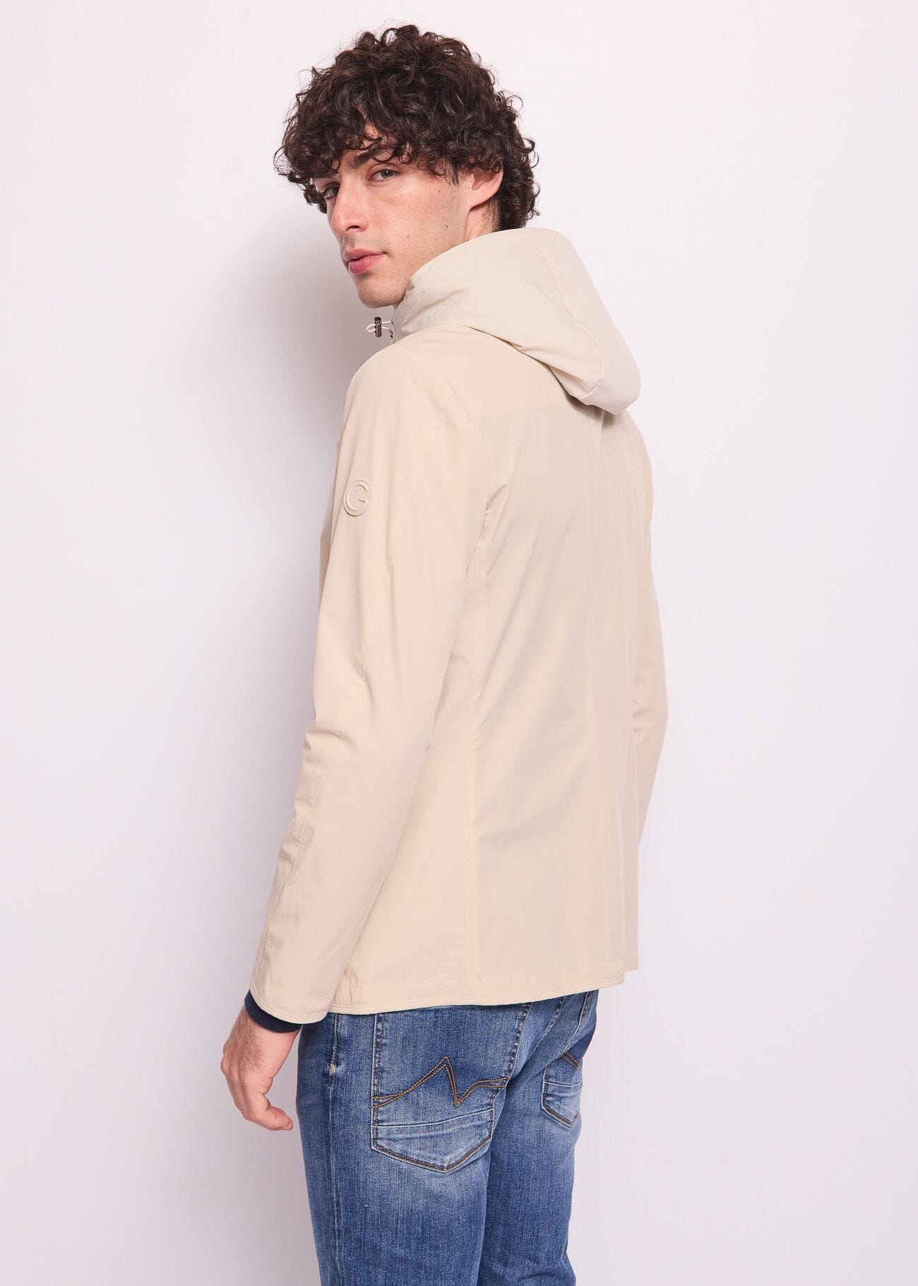 Men's nylon jacket