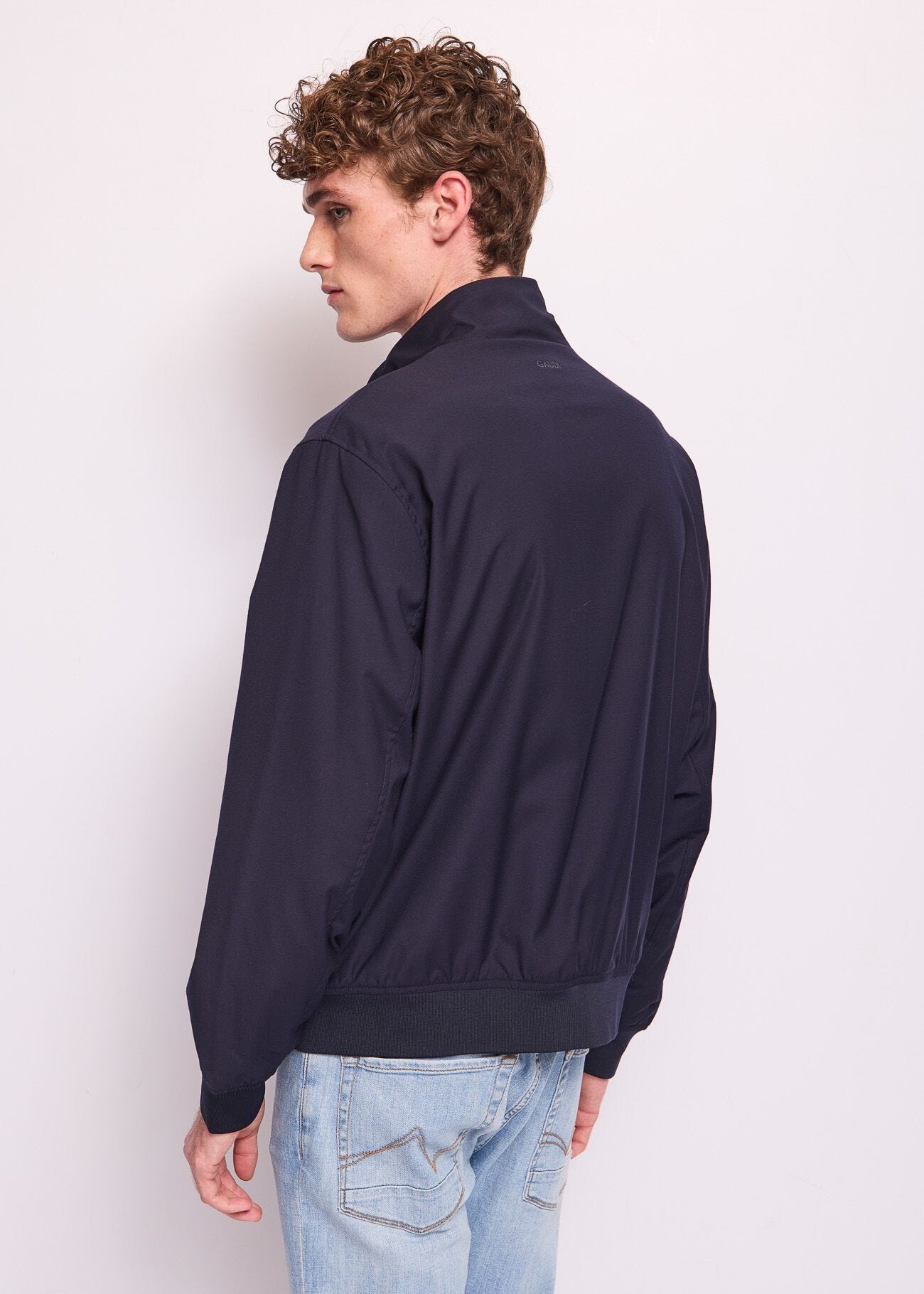 Men's blue jacket with zip