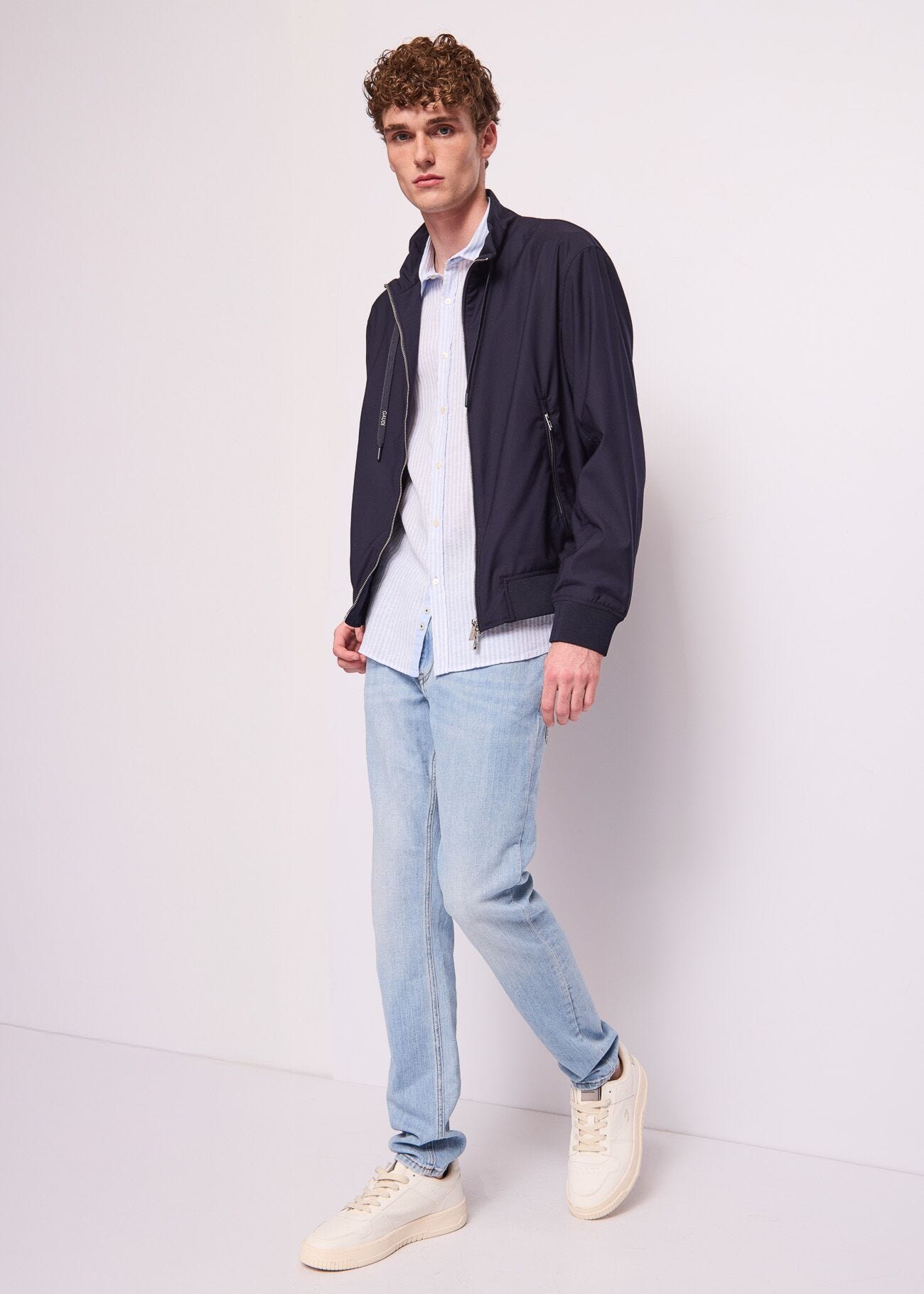 Men's blue jacket with zip