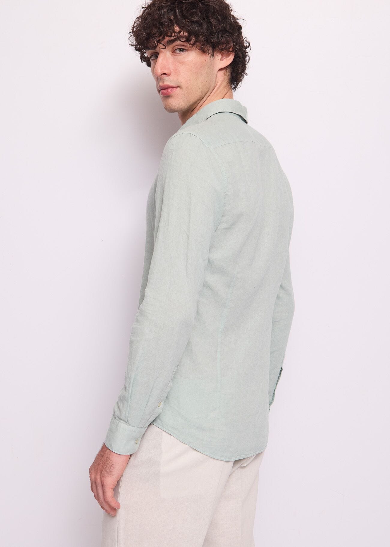 Camisa de lino y algodón para hombre
