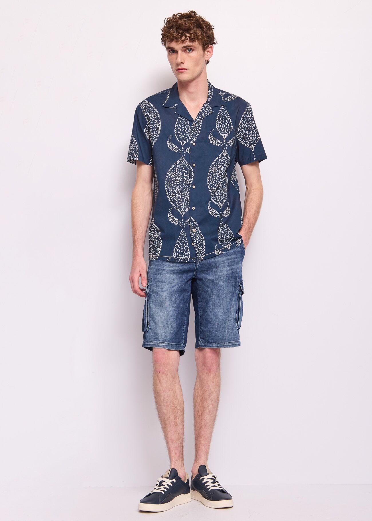 Camisa de algodón estampado para hombre