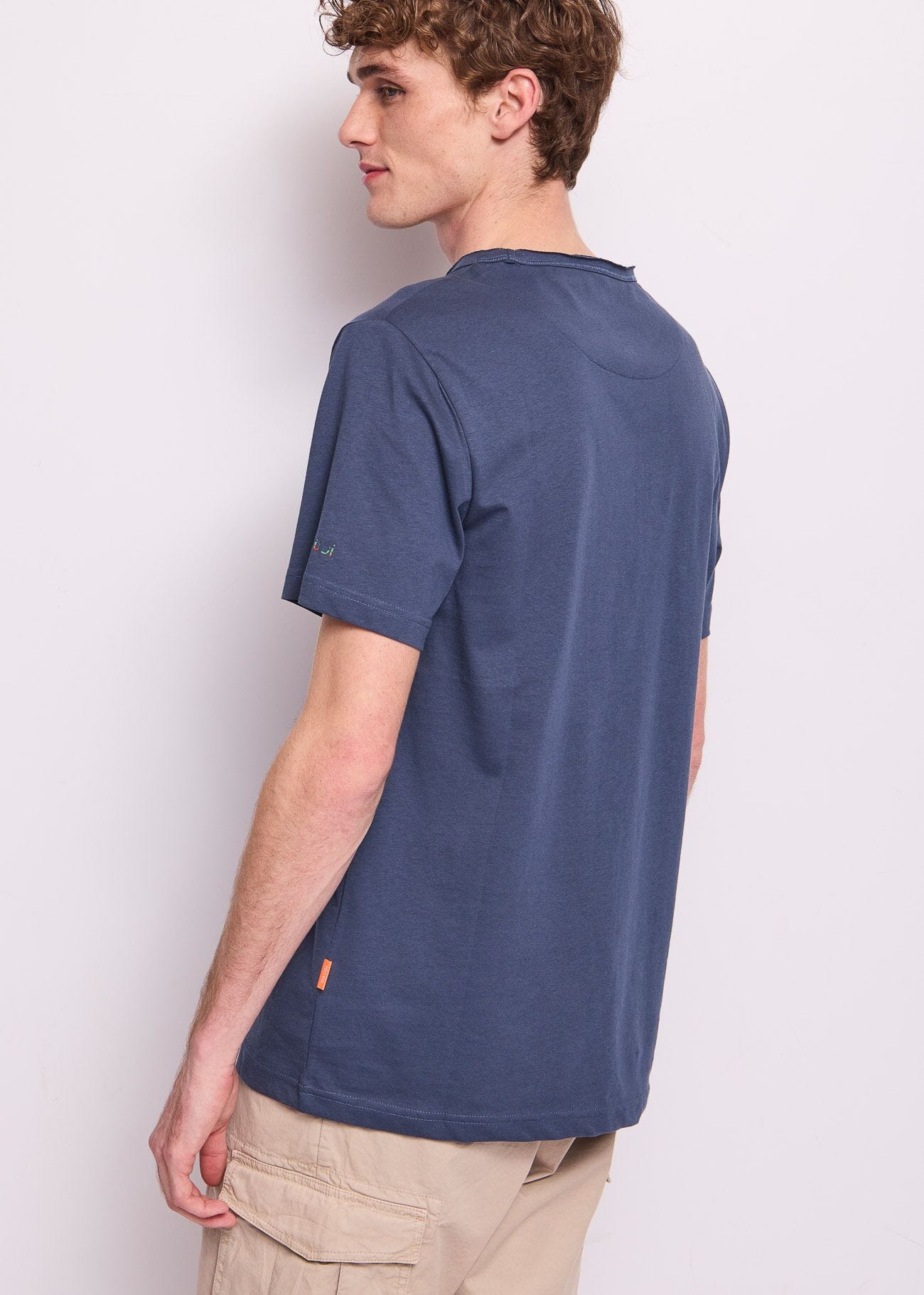Camiseta azul de algodón para hombre