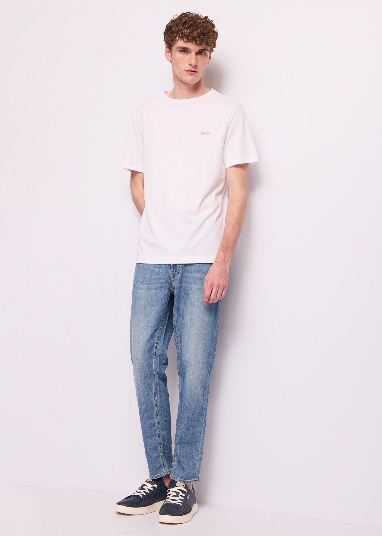 Camiseta blanca de algodón para hombre