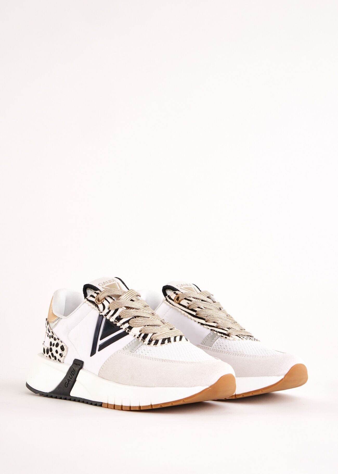 Baskets de running en cuir velours et nylon
