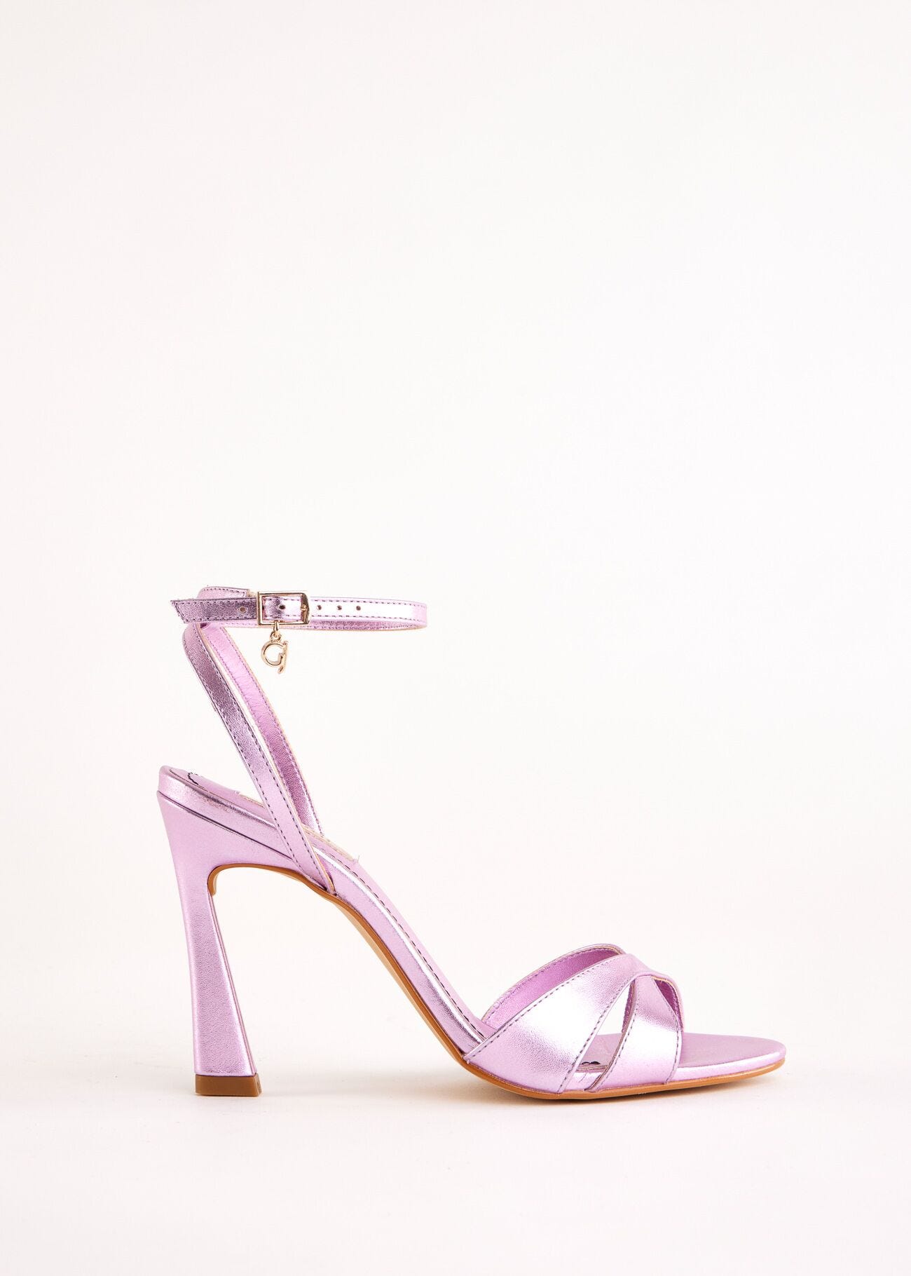 Pink laminated leather sandals