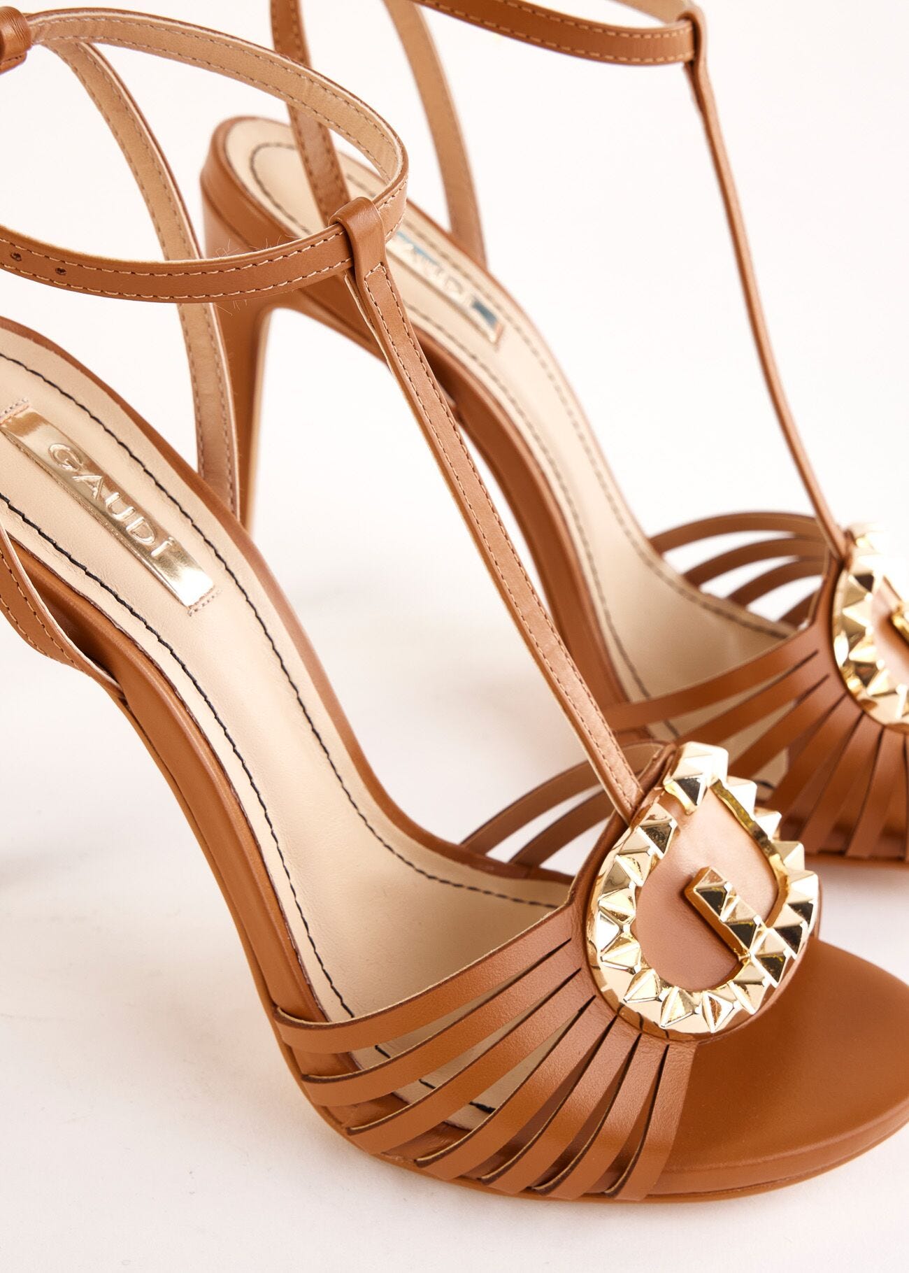 Beige leather sandals
