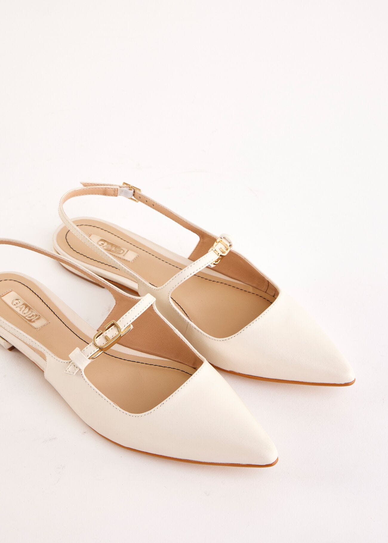 Escarpins blancs en cuir