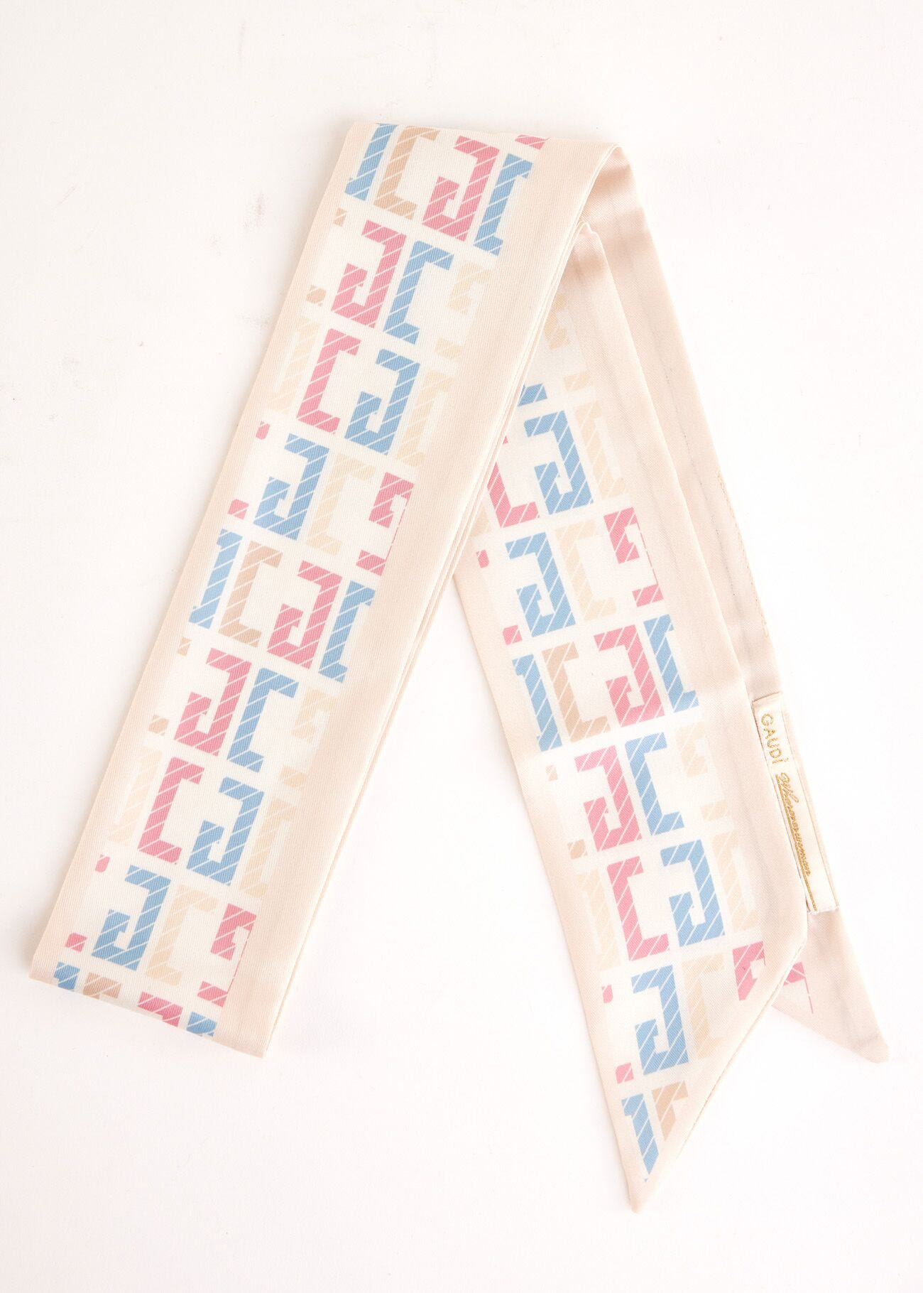 Women's white foulard with logo