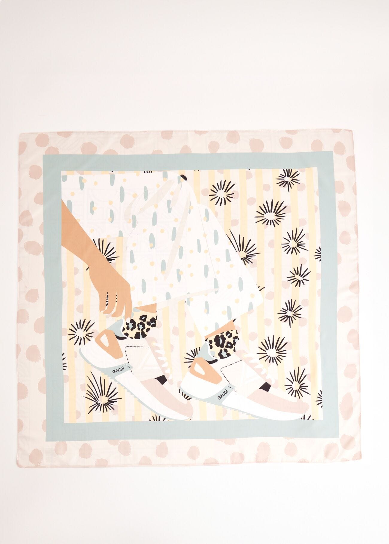 Foulard blanc pour femme avec imprimé