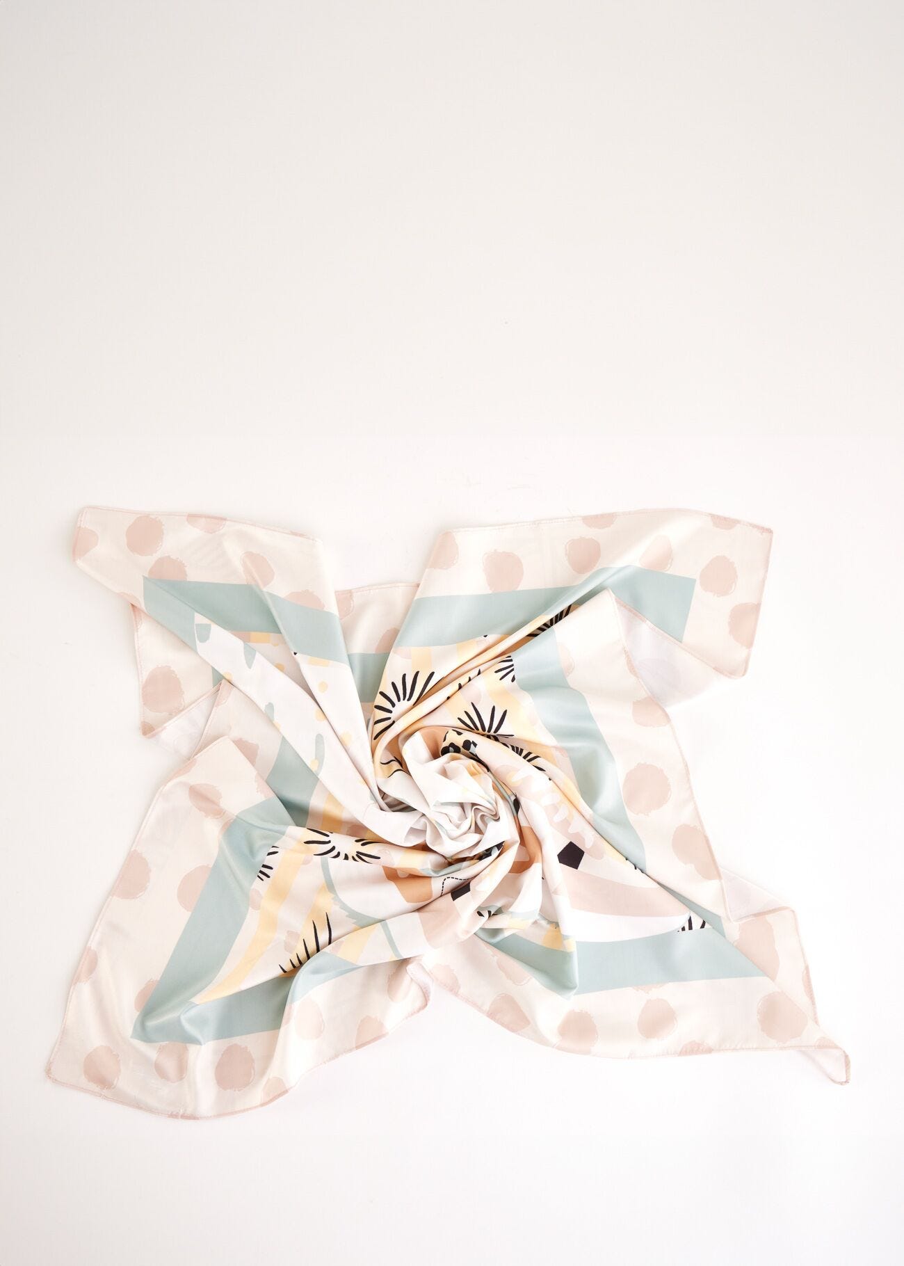 Foulard blanc pour femme avec imprimé