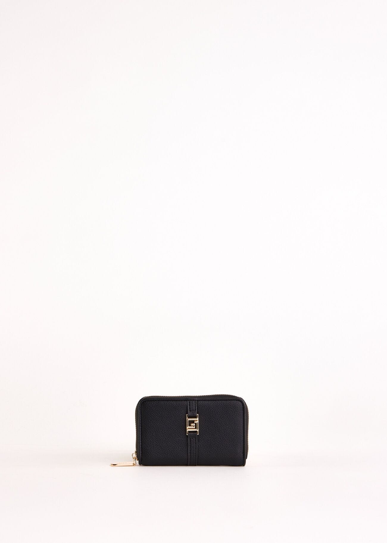 White zip-around wallet
