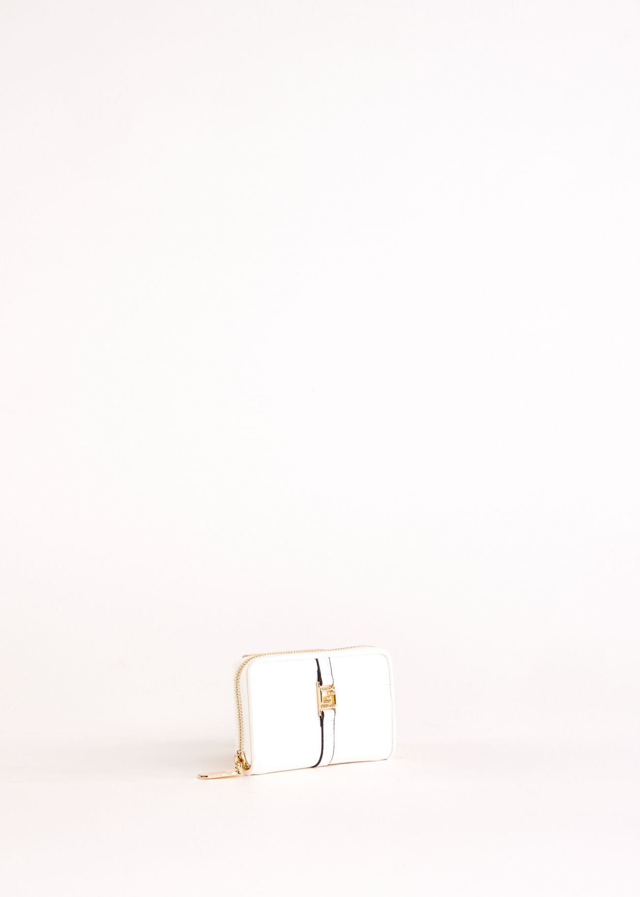 White zip-around wallet