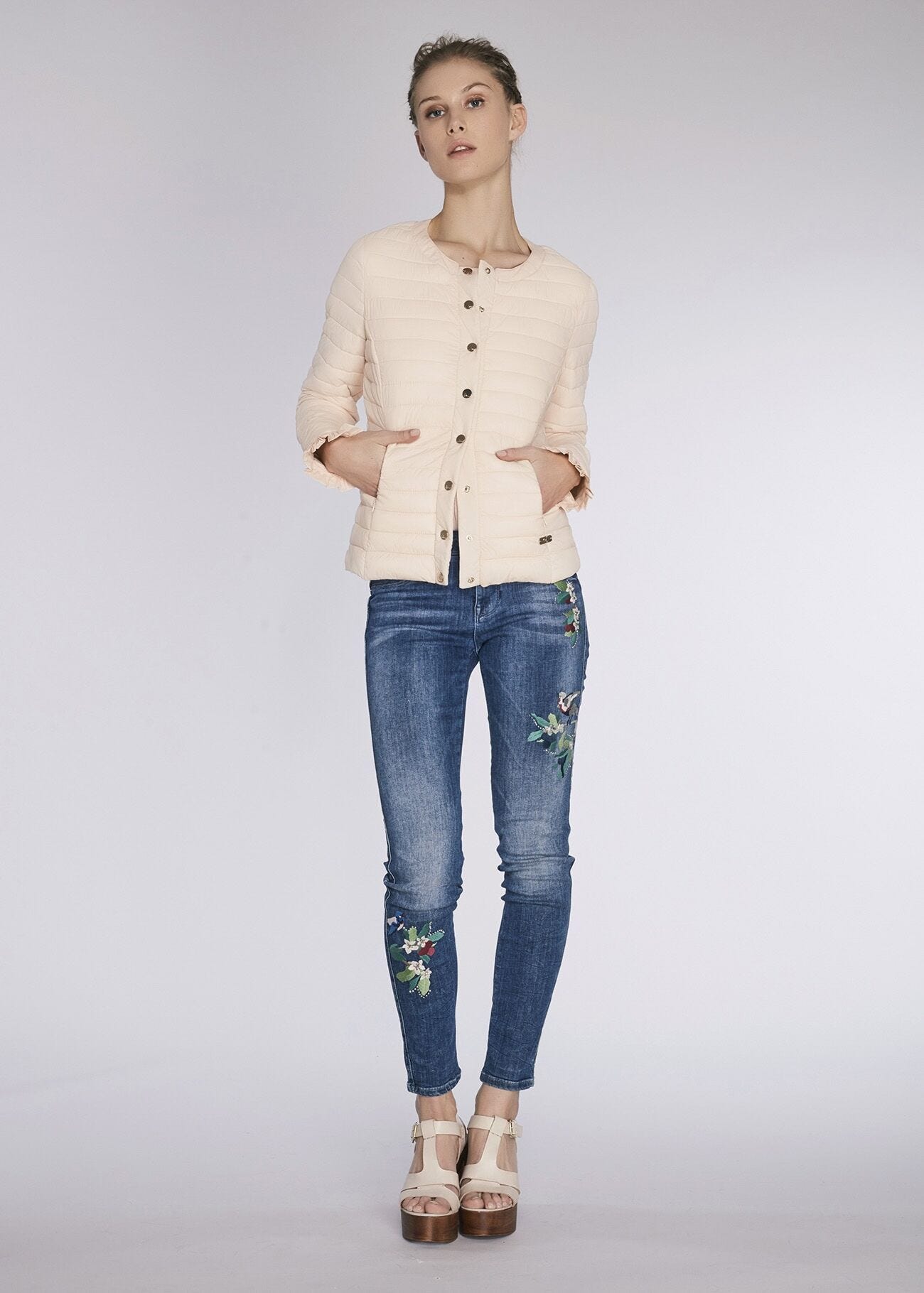 Piumino leggero slim fit